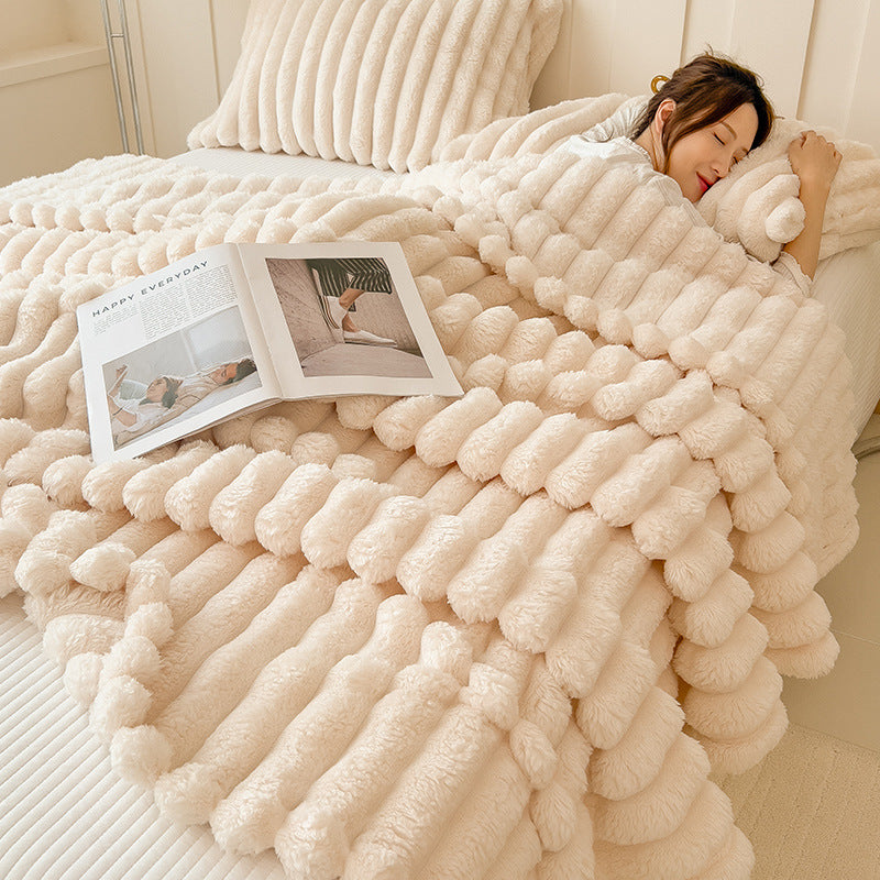 Luxury Faux Rabbit Fur Throw Blanket – Ultra Soft & Cozy