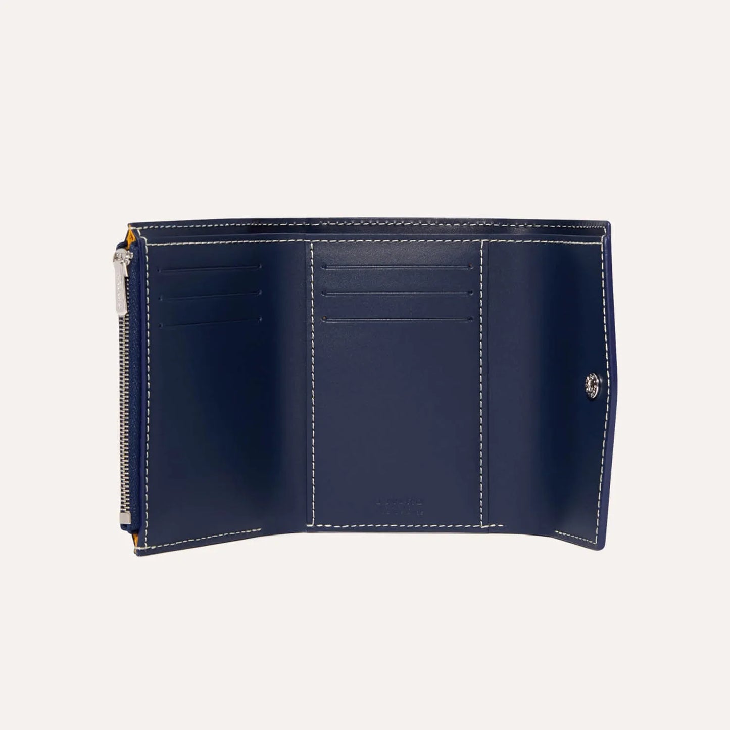 Saint-Gabriel Compact Leather Wallet – Sleek Everyday Carry