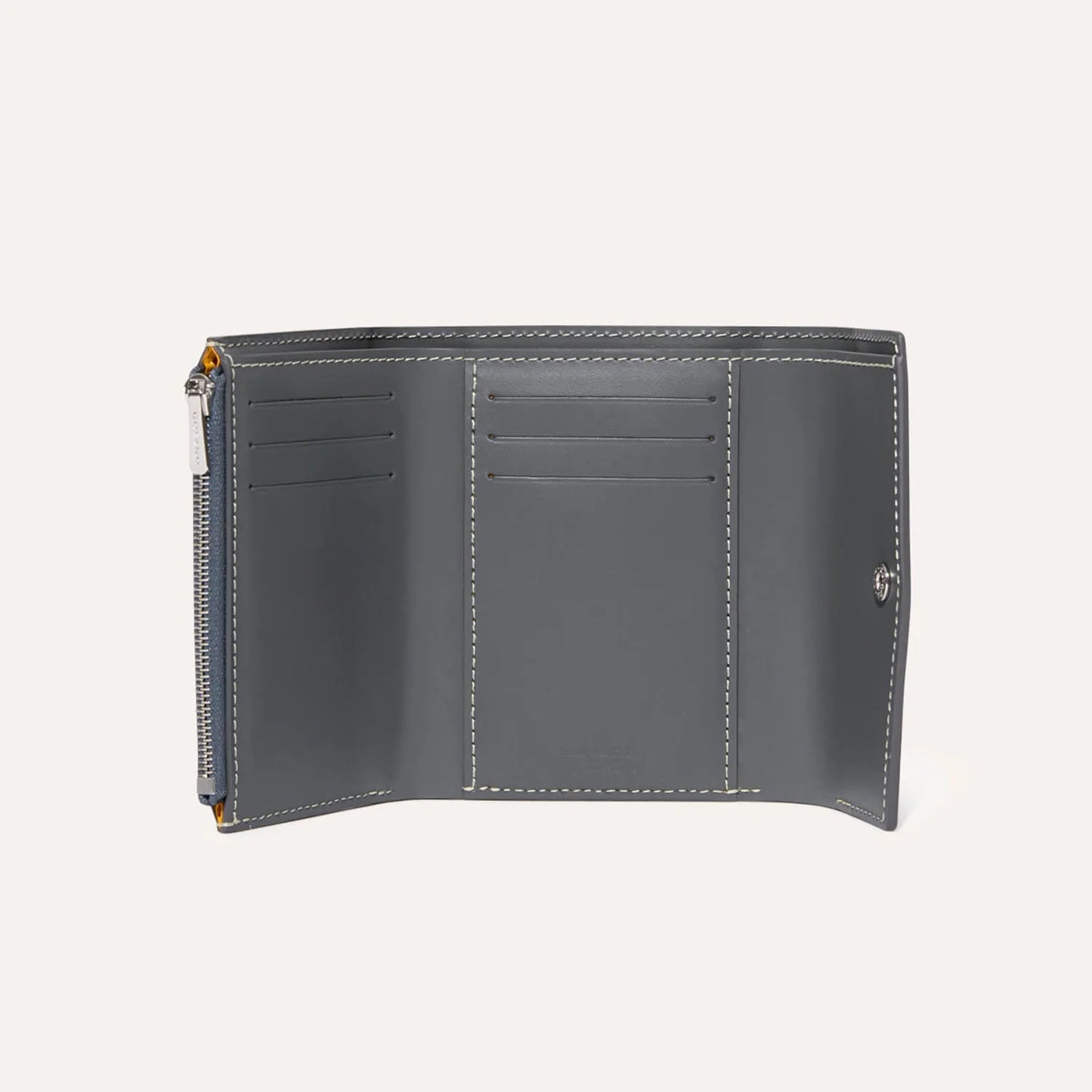 Saint-Gabriel Compact Leather Wallet – Sleek Everyday Carry
