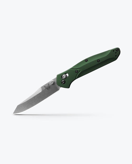 BM 940 Osborne – Legendary EDC Tool | Green Aluminum & Carbon Fiber